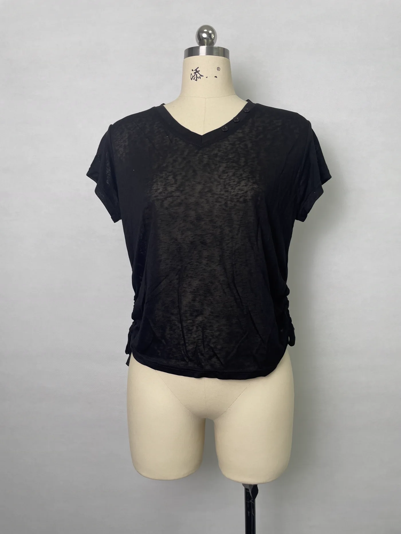 women tops and blouses manufacturing sample 26